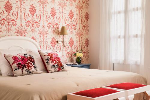 Hotel Infanta Isabel - main image