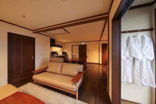 ROMANSTAY