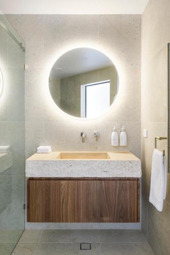 Cedars Mount View - Tap to explore photos