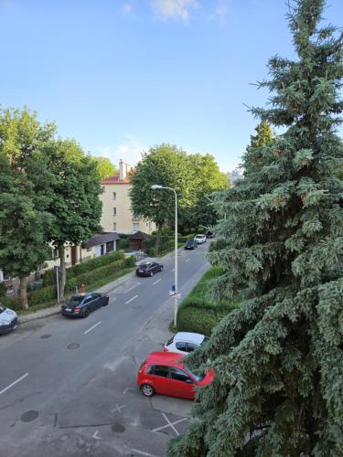Quiet Corner Apartment - Ciche miejsce w centrum