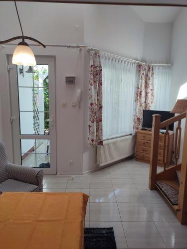 Pod Sosnami Pod Sosnami