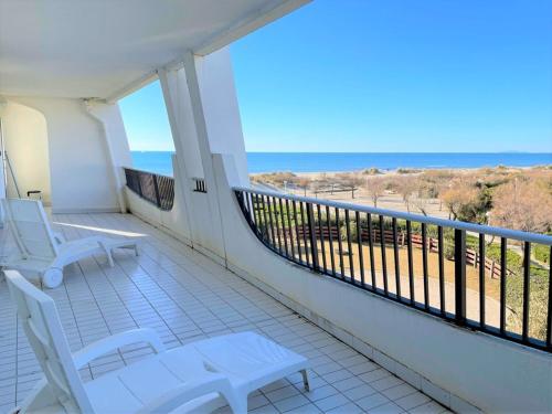 Apartment image 10