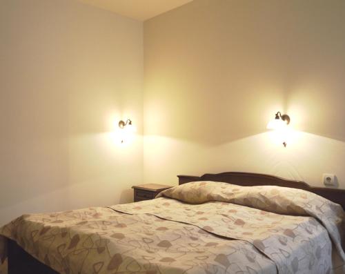 1 double bed