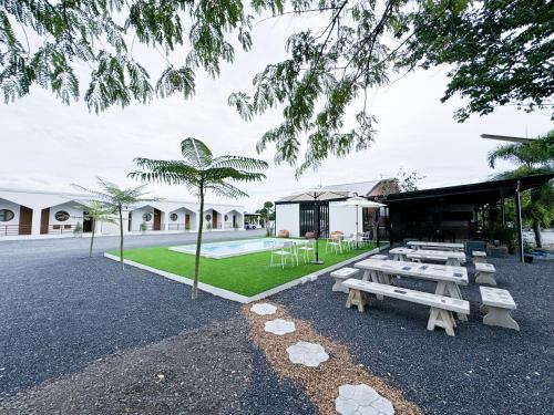 Peeranon Resort