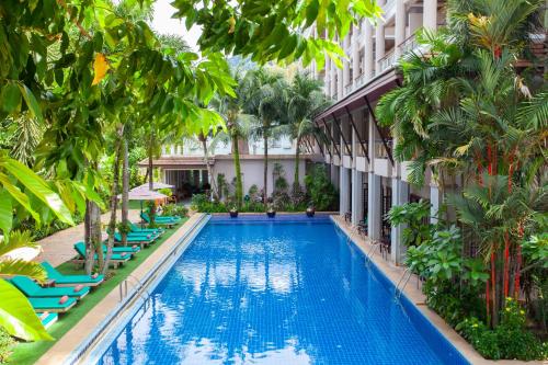 Thanthip Beach Resort Patong
