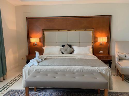 564467985 Grand Hotel Djibloho