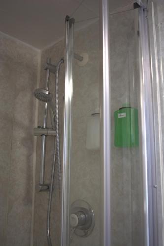 Standard Double Room image 9