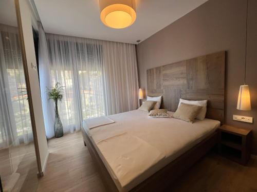 Infinity N5 Villa Brzet