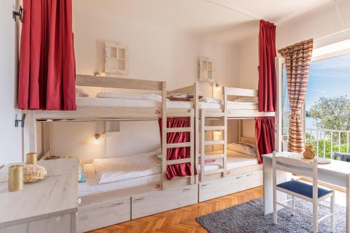 Hostel Casa La Cha – Novalja, WI