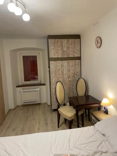 1 double bed