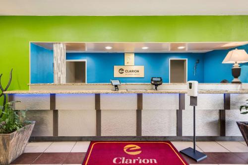 Clarion Inn & Suites Russellville I-40 in Russellville, USA