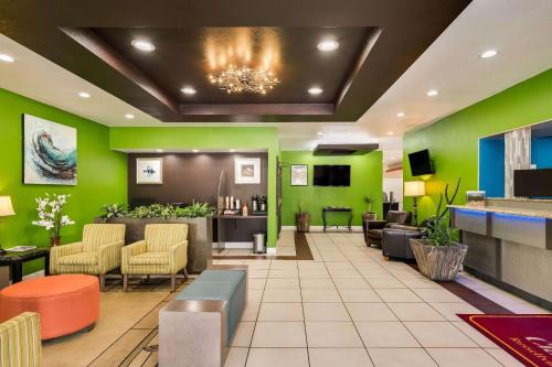 Clarion Inn & Suites Russellville I-40 in Russellville, USA