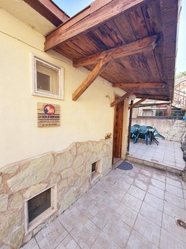 Erkély/terasz, La casa in montagna in Villalago