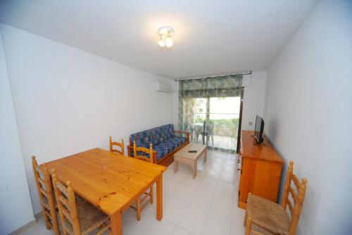 Two-Bedroom Apartment image 6