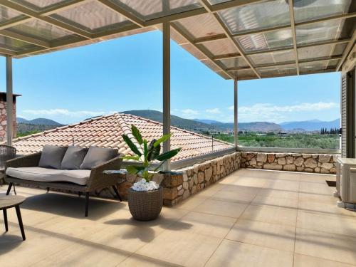 Villa Vakoufia in Pirgiotika (Argolis)