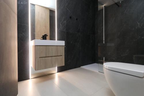 Charming & Luxurious Suite Garibaldi BIG - Fully equipped & renovated - Old Town, Olbia (foto 3)