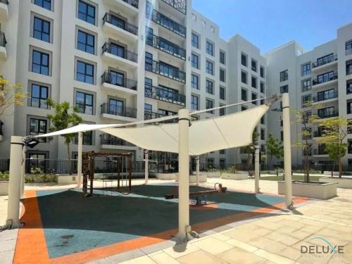 Delightful 2BR Apartment in Town Square Safi 1A, Dubailand by Deluxe Holiday Homes, Dubaj (zdjęcie 10)