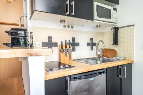Matignon Cozy Flat - image 4