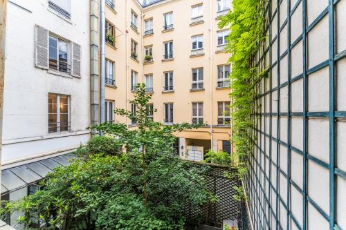 Matignon Cozy Flat - image 4