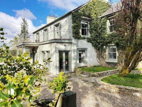 . Glenastar Lodge