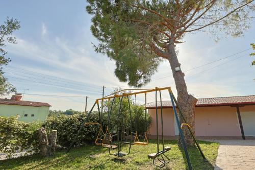 ZeusPlace Traditional Villa Peponi