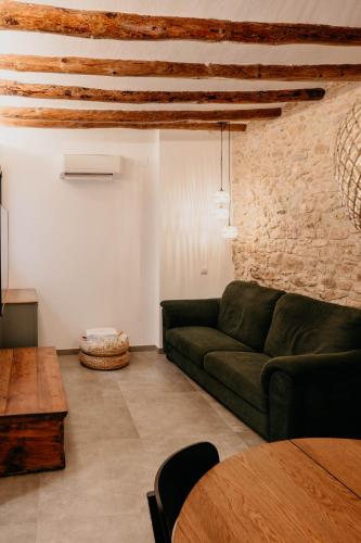 Létesítmények, Ca la Clareta in Vilanova de Bellpuig
