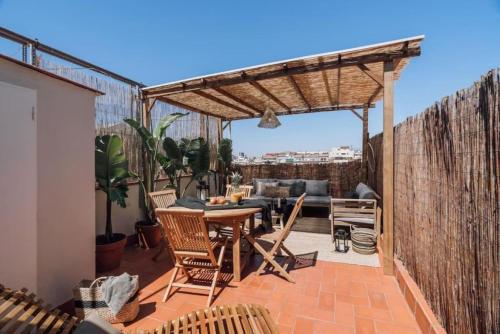 Bolia - 2 bedroom and terrace in Eixample Esquerra, Barcelona (photo 10)