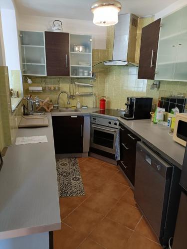 Maison individuelle vue sur le massif de l'etoile in Saint-Mitre