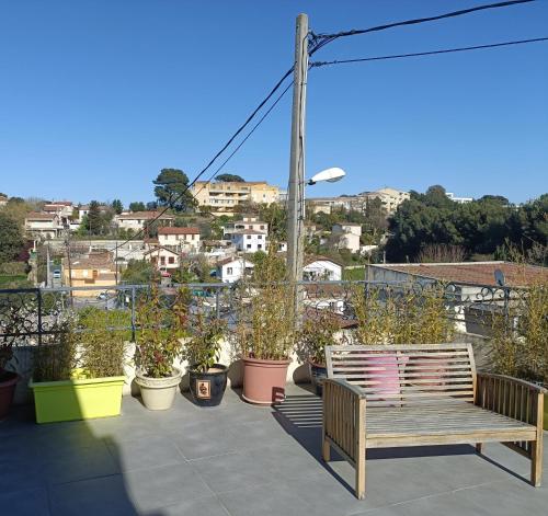 View, Maison individuelle vue sur le massif de l'etoile in Saint-Mitre