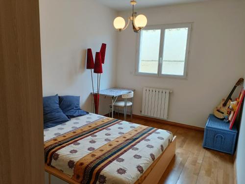 Maison individuelle vue sur le massif de l'etoile in Saint-Mitre