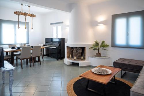 Létesítmények, Villa Chora in Exo Gialos Thiras