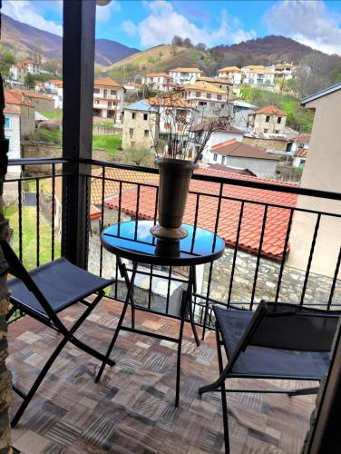 Stone Villa "To Petrino" in Florina