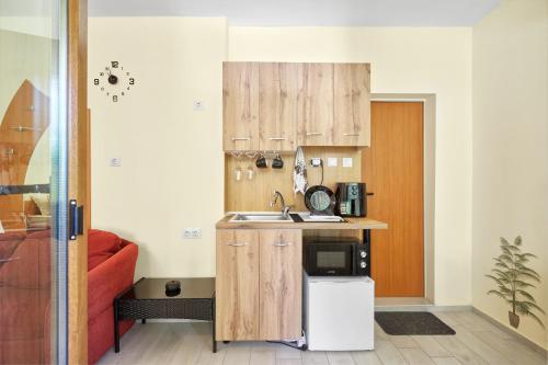 Private Studio in Hotel Paradise Pomorie by Flat Mаnаger, Pomorie (zdjęcie 4)