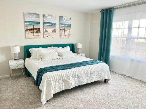 OBX Dream Minutes to the Beach Large Pool Tennis in Kitty Hawk (NC)