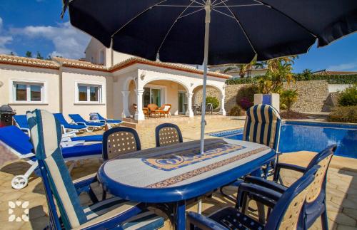 Villa La Paloma Blanca by Abahana Villas - image 2