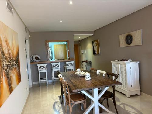 Superb Sotoserena in Resinera Voladilla