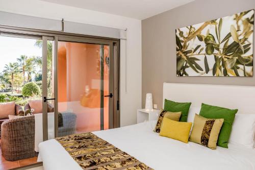 Superb Sotoserena in Resinera Voladilla