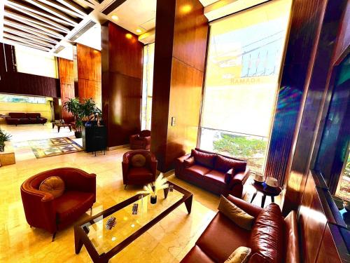 大堂, King Suites Hotel in 拉奧查