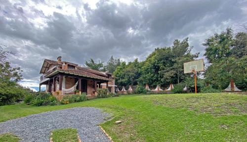 Four-Bedroom House image 10