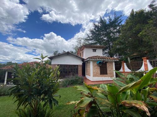 Four-Bedroom House image 8