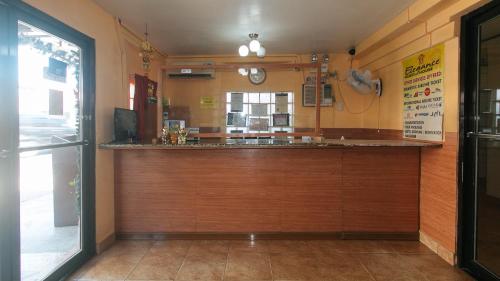 RedDoorz at Elegance Guest House near NAIA T3, Manila (fotografie 6)