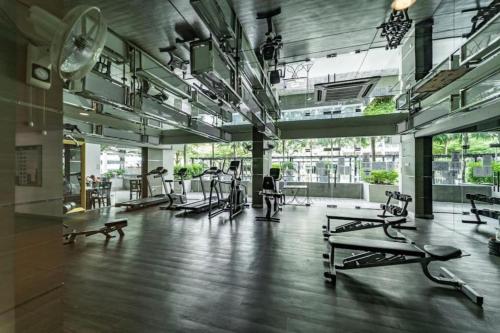 03 NO DEPO Palazio Apartment Japanese style Studio Mount Austin Wifi & Netflix - image 5