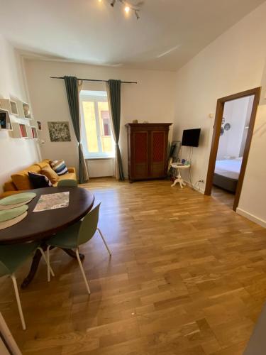 La casa di Remo, Rome (photo 5)