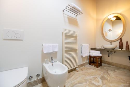 Palazzo Viviani - Castello di Montegridolfo