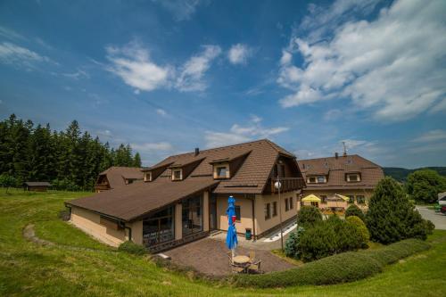A szálláshely kívülről, Hotel Elsyn Dvůr (Hotel Elsyn Dvur) in Zdíkov