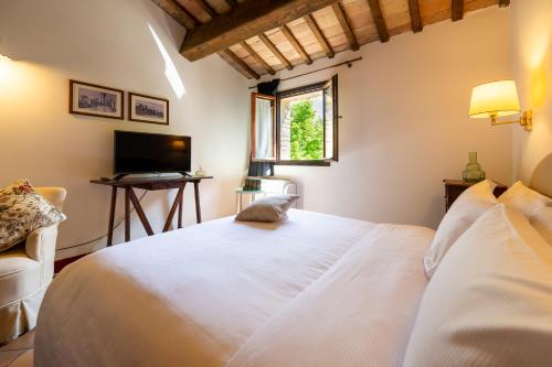 Palazzo Viviani - Castello di Montegridolfo