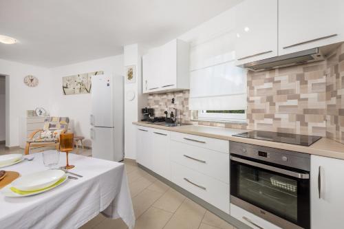 Three-Bedroom Apartment image 10