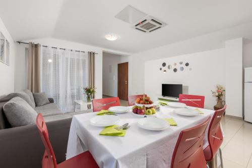 Apartment Mario by EL-PI TOURS in Malinska