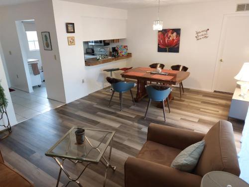 設施, Charming residence with 2 bedrooms and garden in 帕姆港