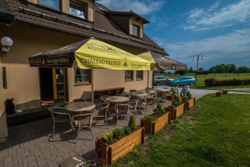 Erkély/terasz, Hotel Elsyn Dvůr (Hotel Elsyn Dvur) in Zdíkov